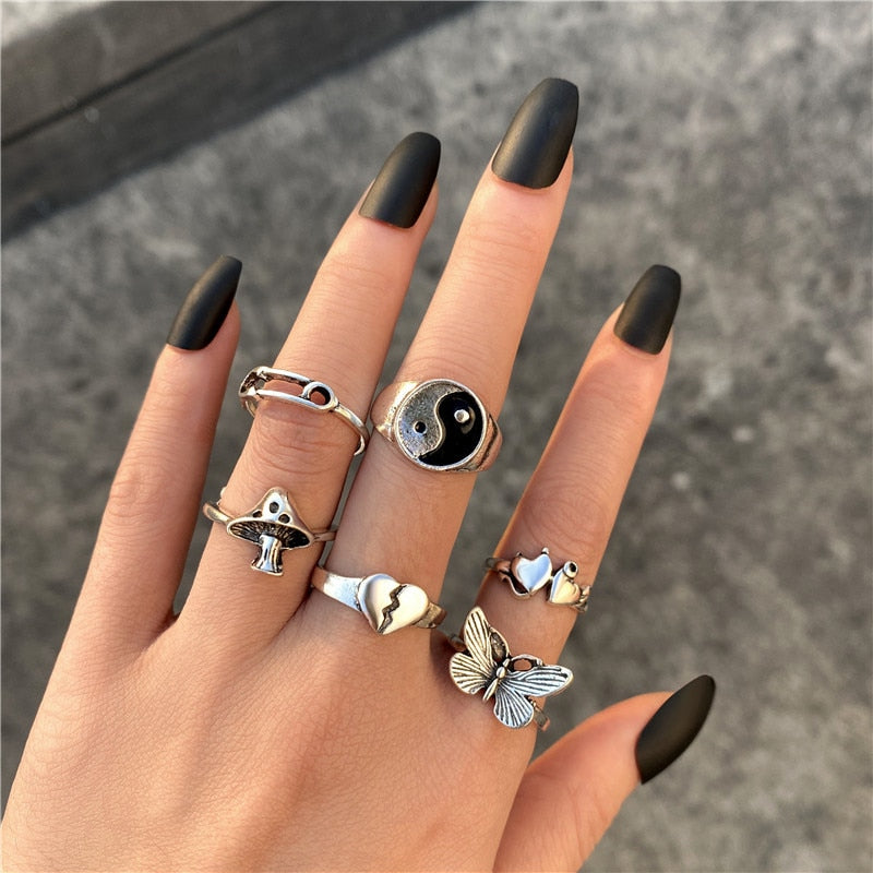Hiphop Vintage Rings Set for Women Men Aesthatic Retro Punk Silver Plated Heart Flower Butterfly Chain Finger Ring Jewelry 2022 - No.14 54857